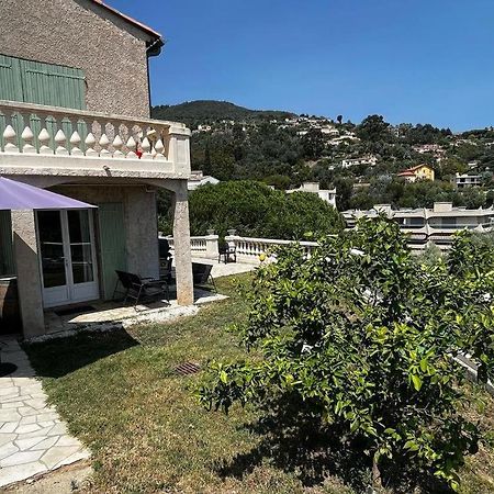 Appartement En Rez De Villa Beausite Mandelieu La Napoule Bagian luar foto