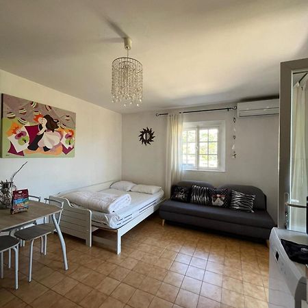 Appartement En Rez De Villa Beausite Mandelieu La Napoule Bagian luar foto